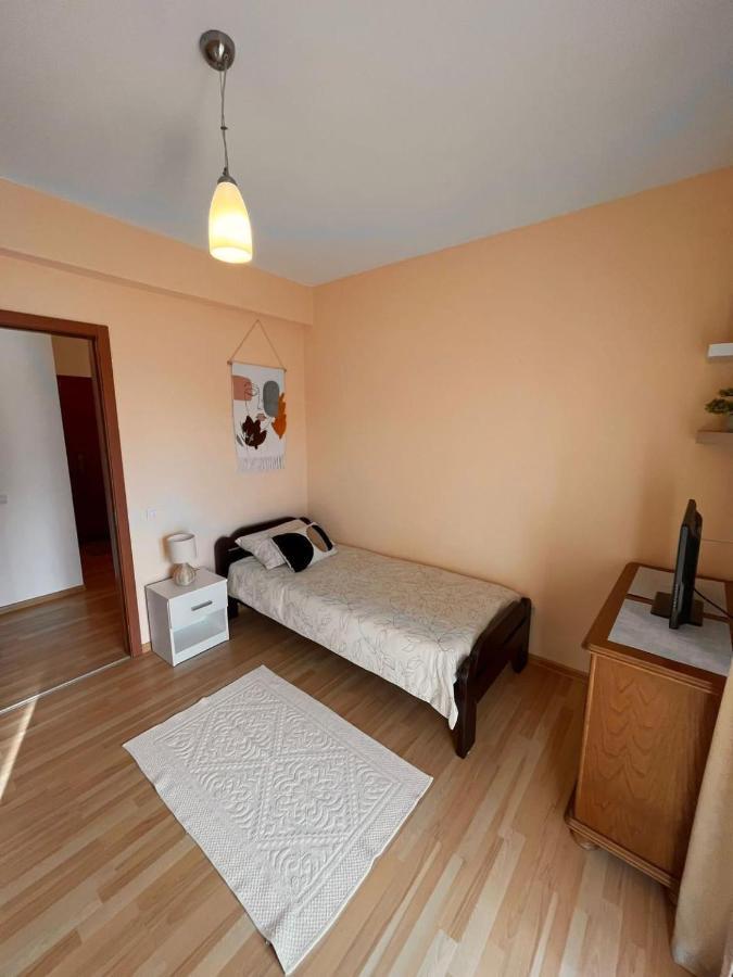 Miss Apartman Jagodina Esterno foto
